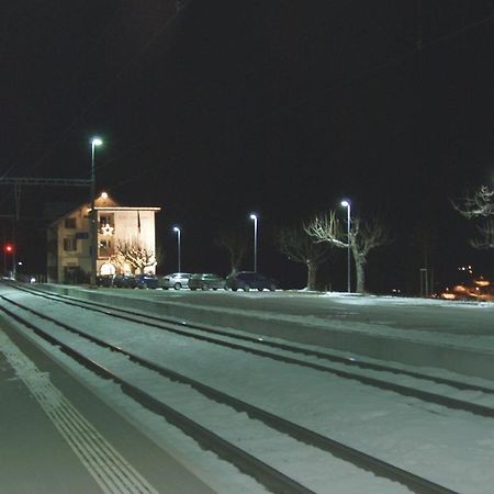 פיליסור Hotel Grischuna מראה חיצוני תמונה