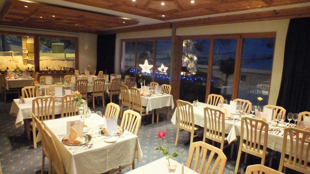 פיליסור Hotel Grischuna מראה חיצוני תמונה