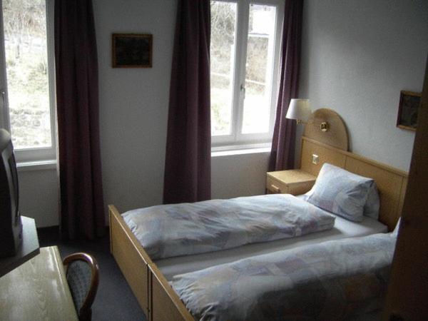 פיליסור Hotel Grischuna מראה חיצוני תמונה
